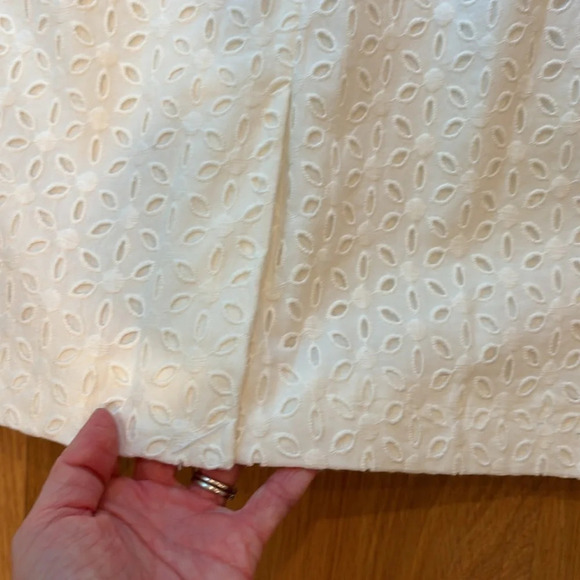 J. Crew Dress Strapless White Eyelet Cotton Knee Length NWT Size 8 - Picture 5 of 7